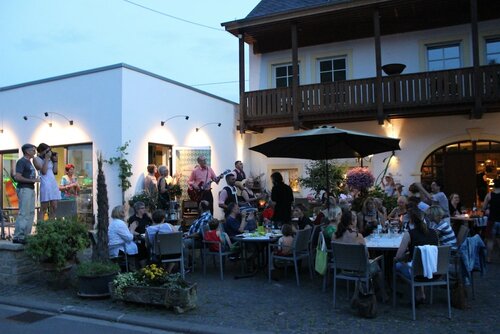 Гостиница Johannishof Wine-Cafe & Guesthouse
