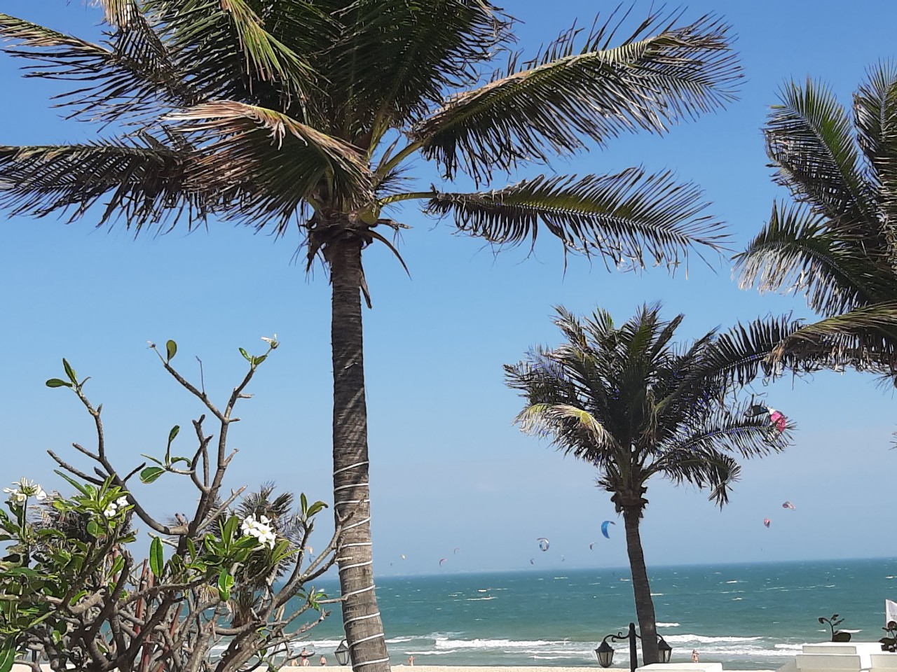 Фото Allezboo Beach Resort & SPA