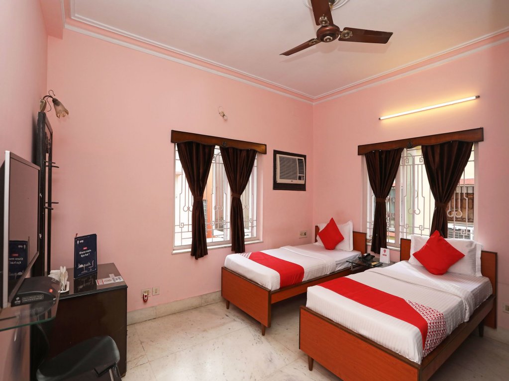 Фото Oyo 16495 Kolkata Inn