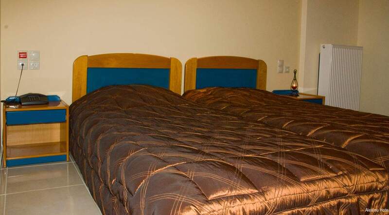 Фото Alexiou Hotel