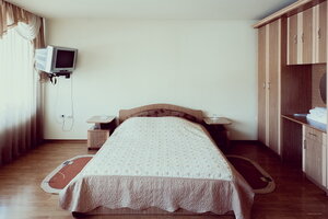 Vinogradov Gostinichny kompleks ChP Mincho Ye. P. (Виноградів, площа Миру, 4), hotel
