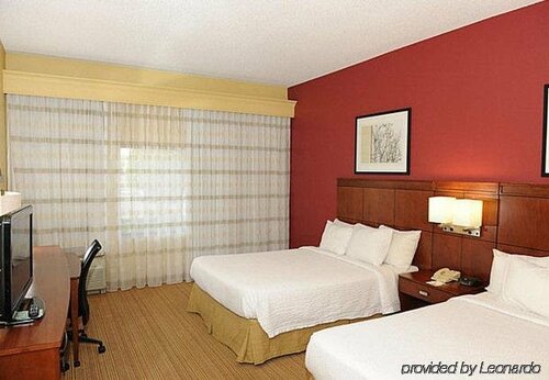 Гостиница Courtyard by Marriott Shreveport Airport в Шривпорте