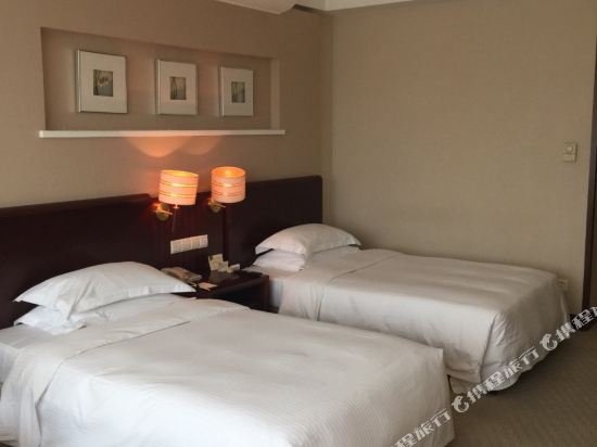 Фото Exhibition International Hotel