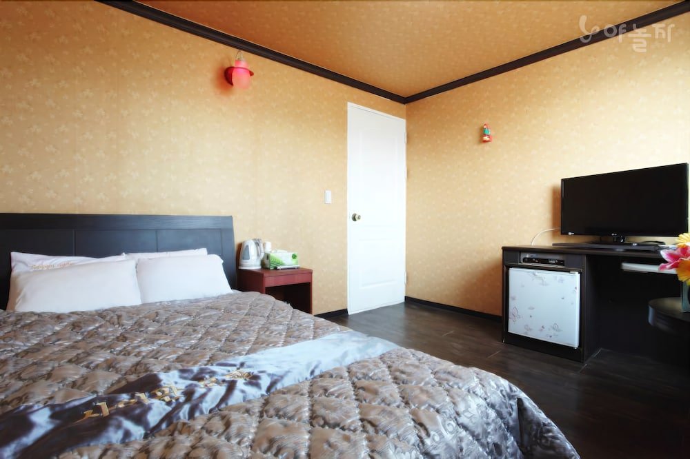 Фото Saipan Motel with Sea View