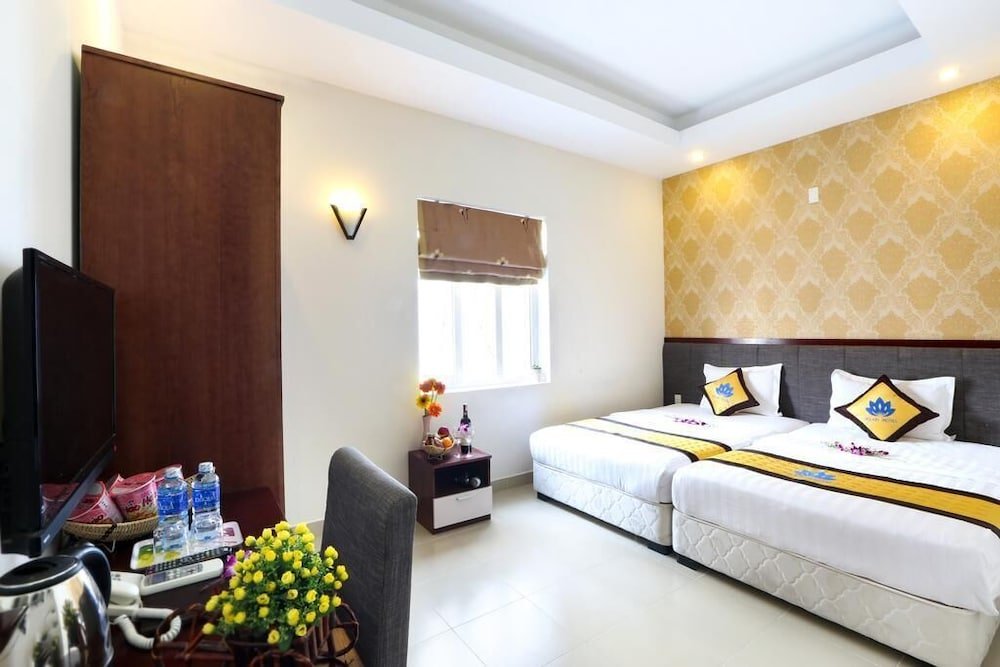 Фото Hilary Hotel Da Nang