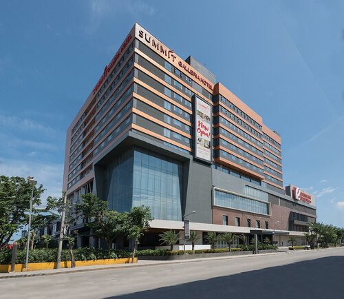 Гостиница Summit Galleria Cebu в Себу