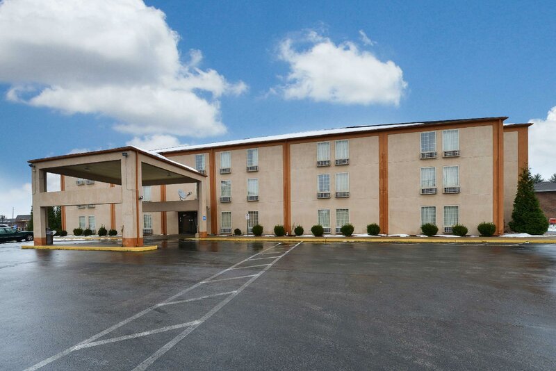 Гостиница Americas Best Value Inn Evansville