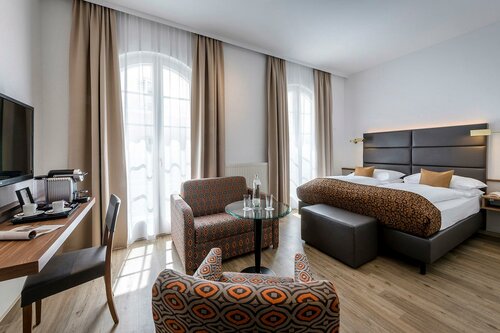 Гостиница Hotel Nestroy в Вене