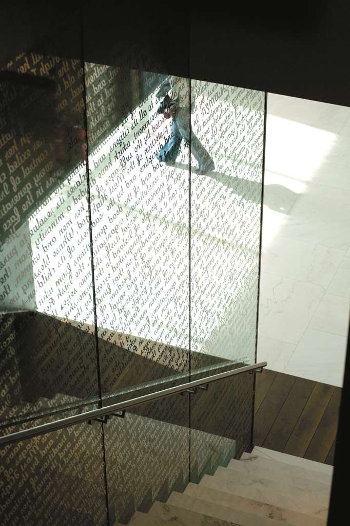 Фото Radisson Blu Royal Hotel, Dublin