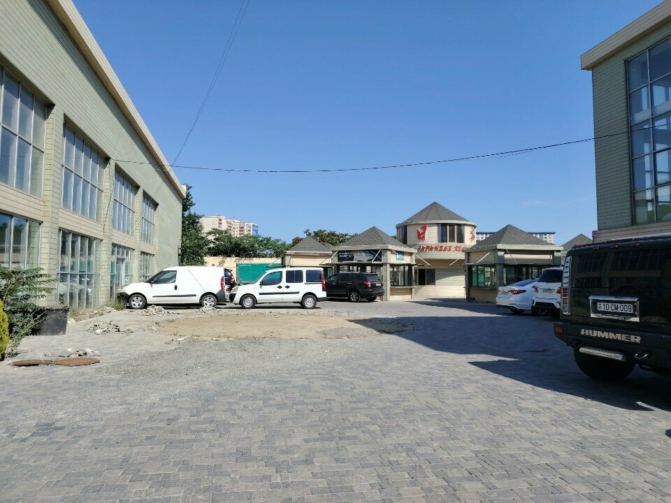 Ticarət mərkəzi Agro Mall, Bakı, foto