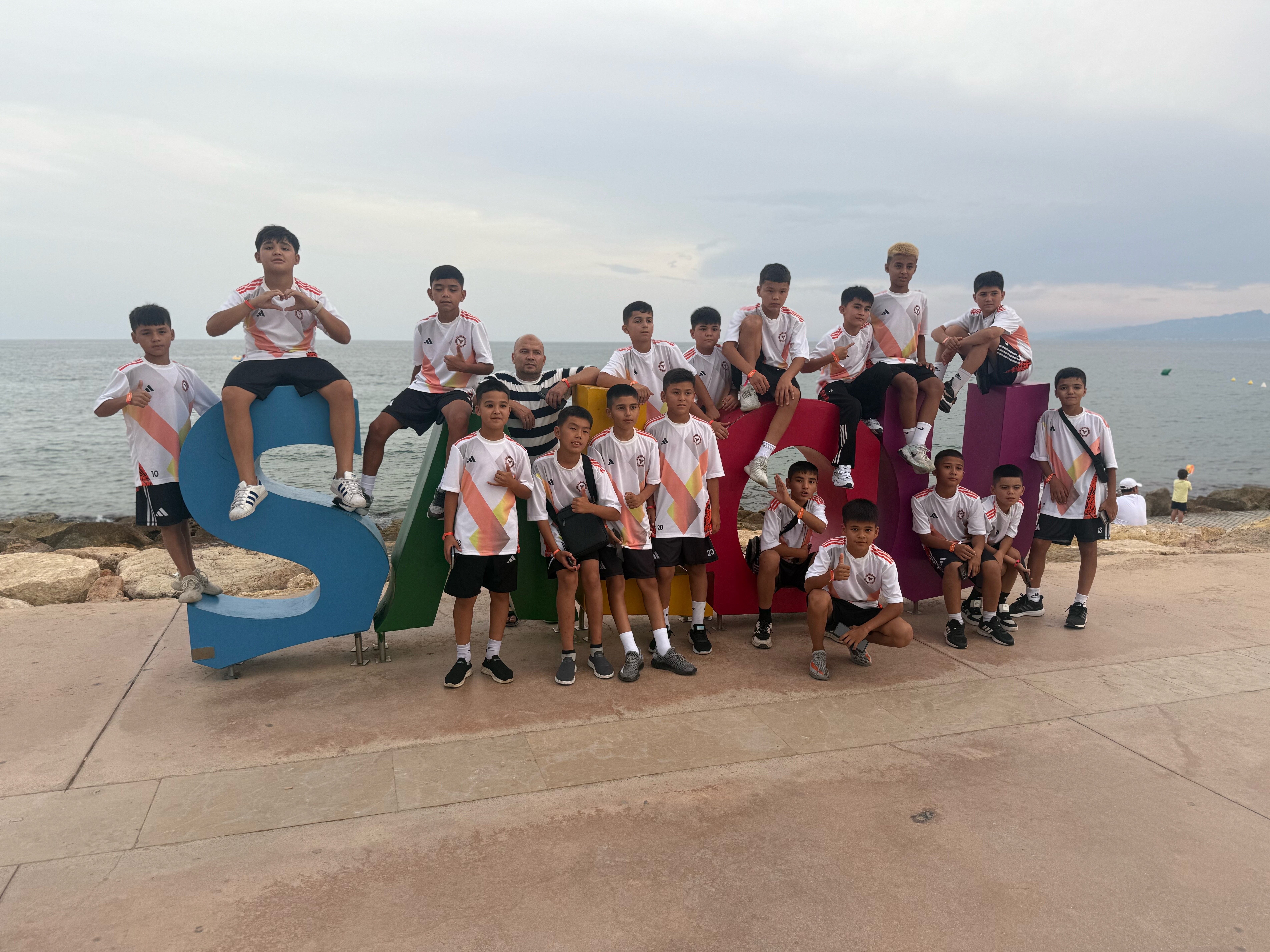 Фото Alannia Salou Resort