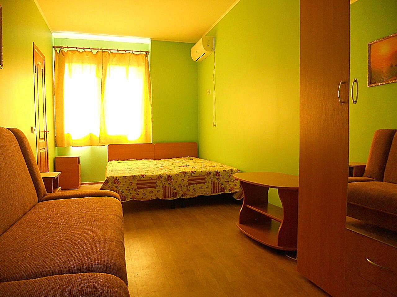 Фото отеля 3