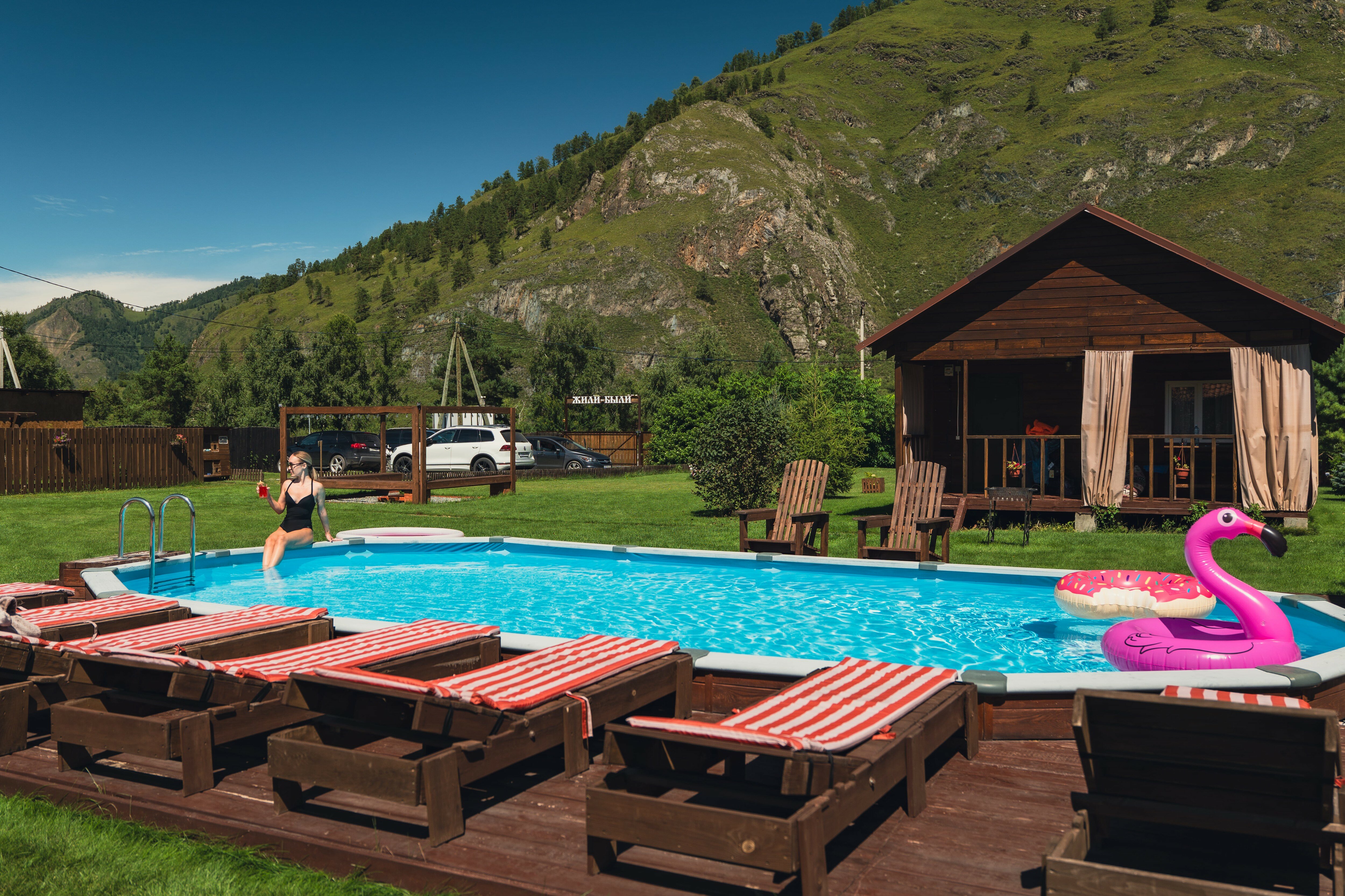 Фото отеля 2