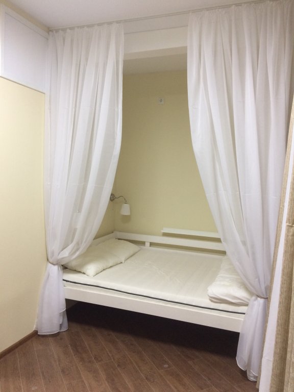 Фото Найс Красные ворота