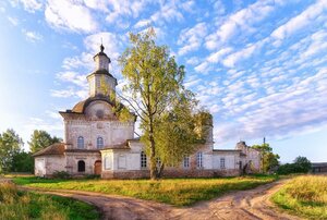 Bell tower of the church of Saint Nicholas the Wonderworker (selo Syryany, Naberezhnaya ulitsa, 17), orthodox church