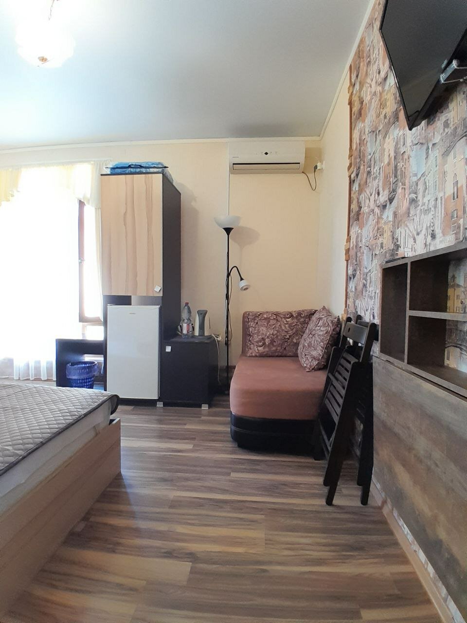 Фото Елисеевский