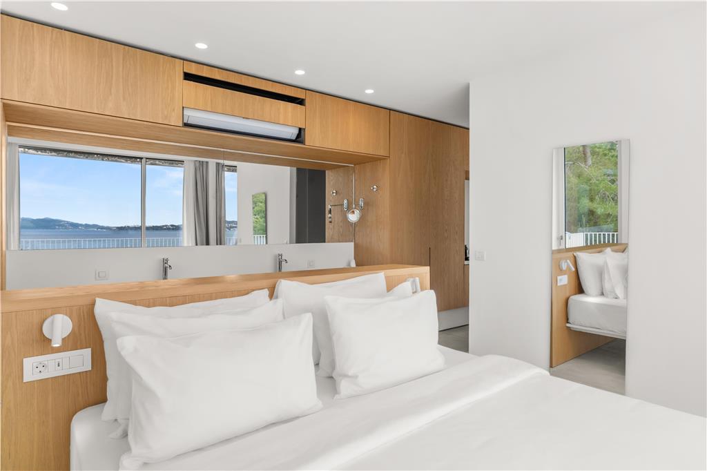 Фото Radisson Resort Plaza Skiathos