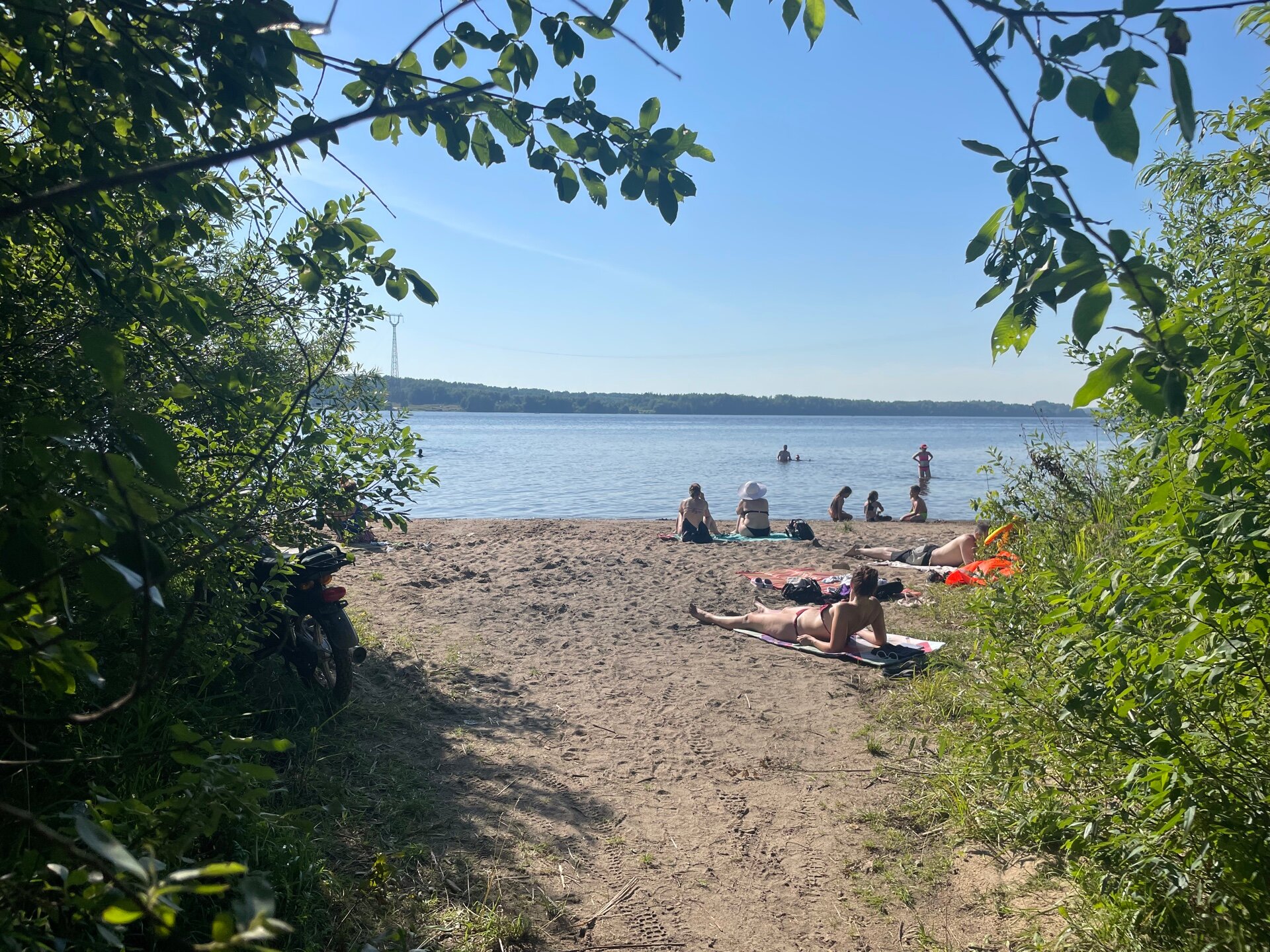 Фото отеля 2