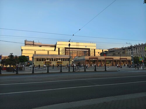 Сенная площадь (Санкт-Петербург, Сенная площадь, 2), станция метро в Санкт‑Петербурге