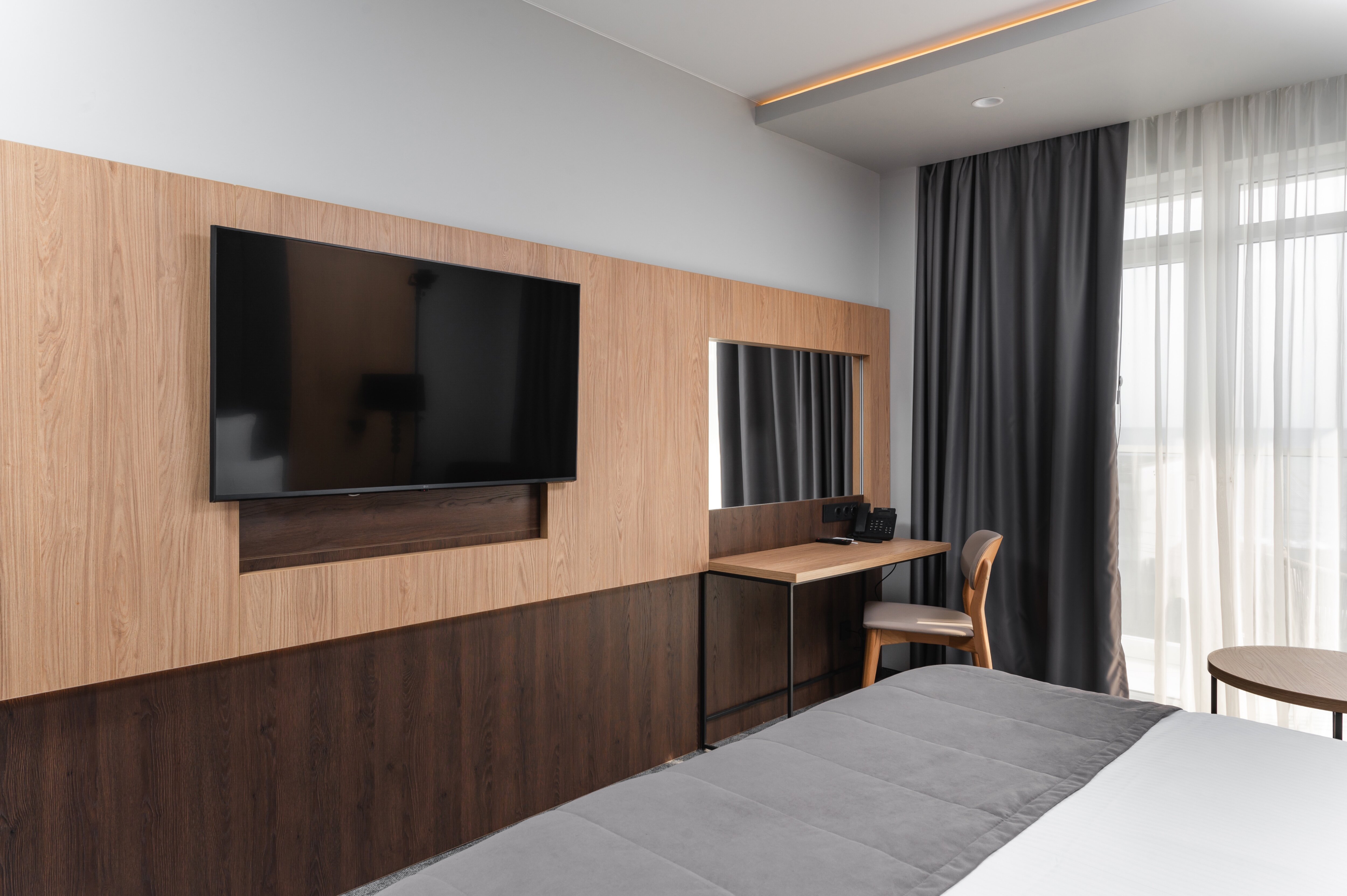 Фото Miracle Garden Hotel