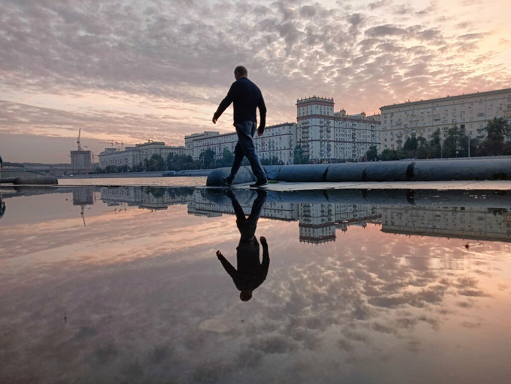 Haykal, yodgorlik Прыжок в воду, Moskva, foto