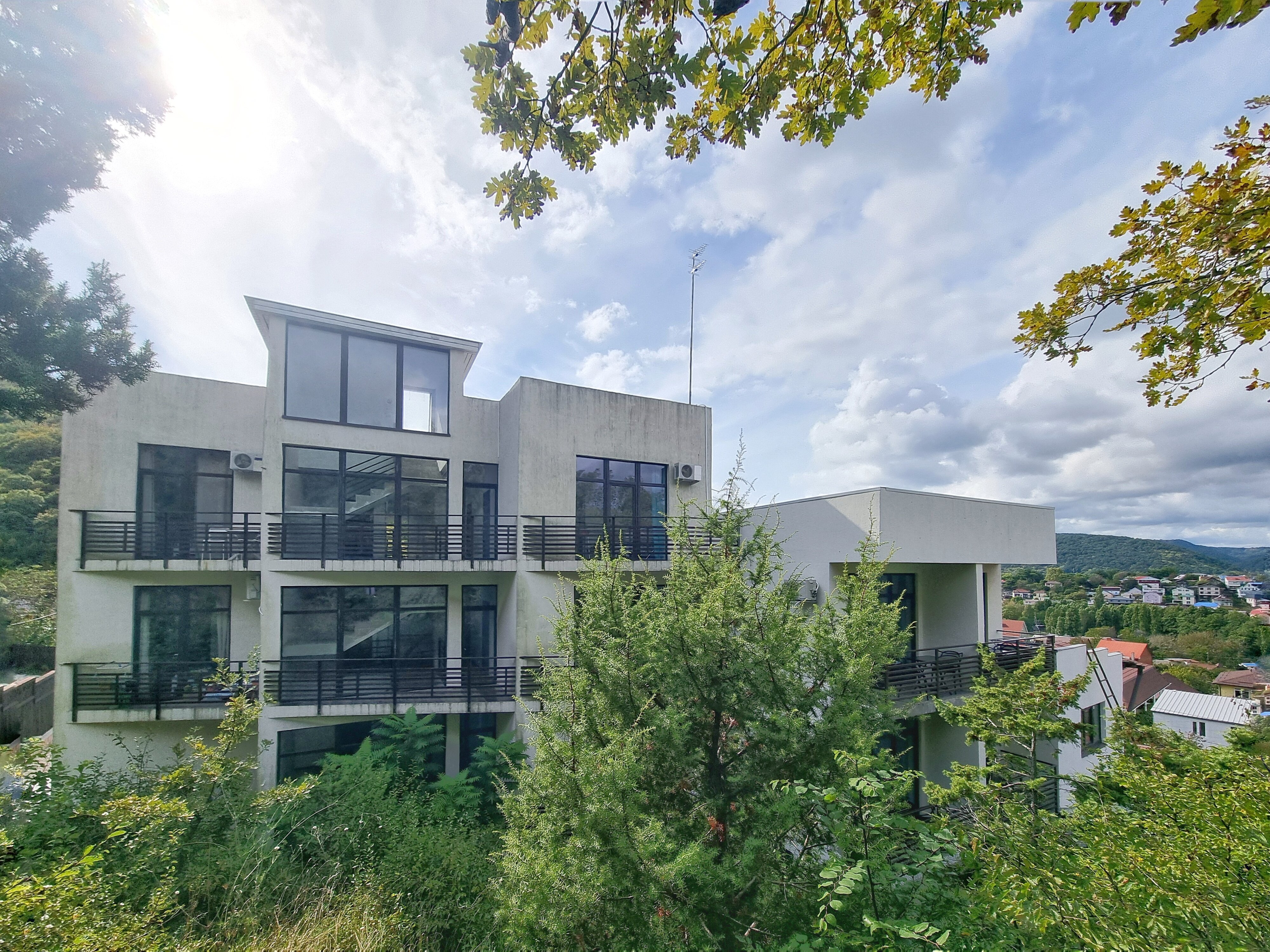 Фото Альпийская 14