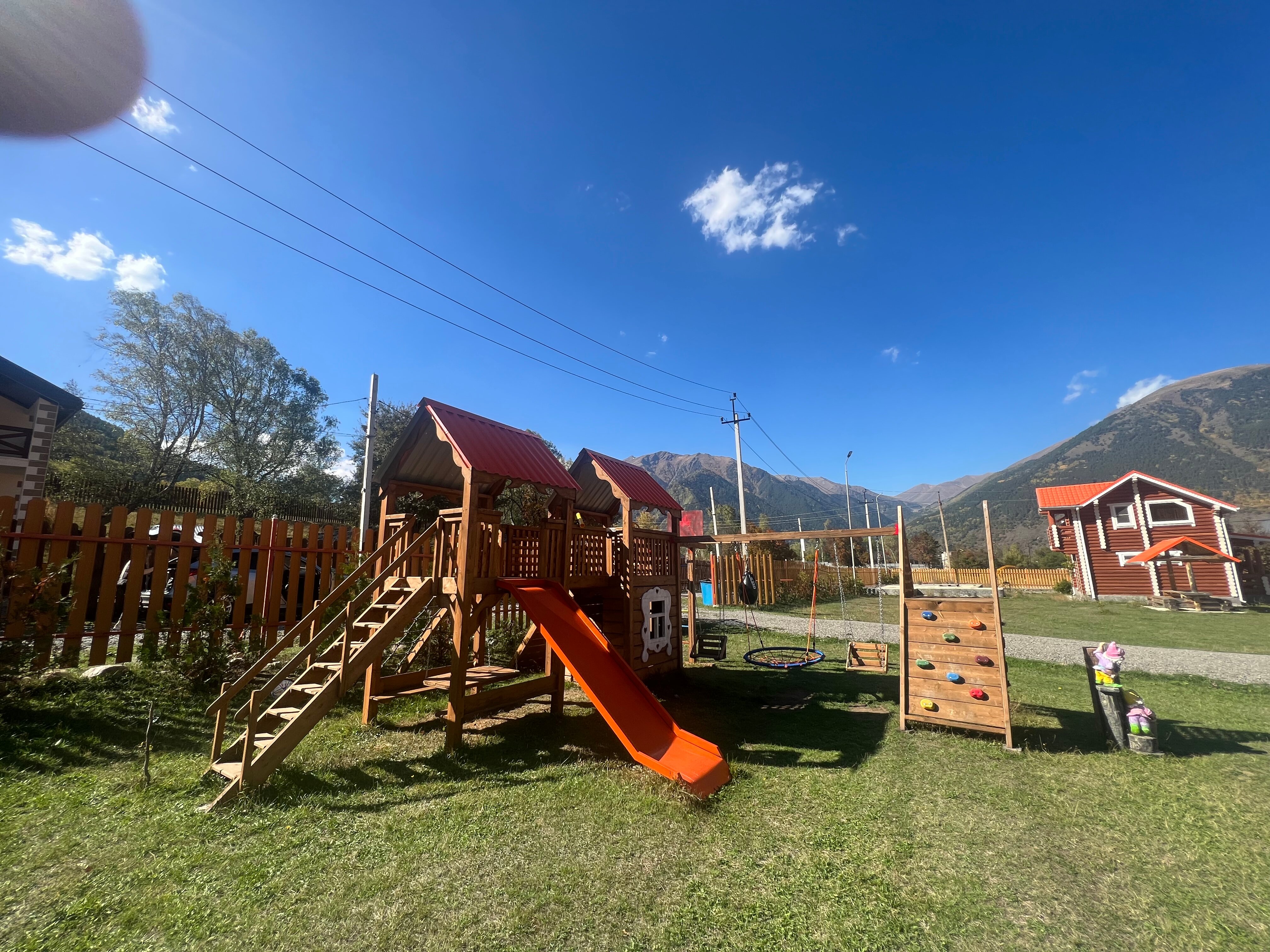 Фото Orange Village Теберда