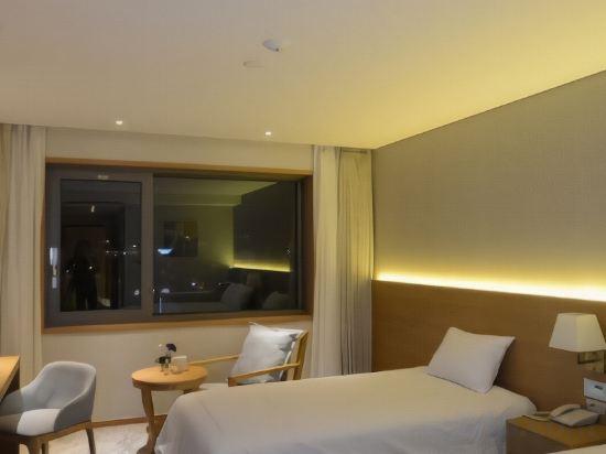 Фото Astar Hotel