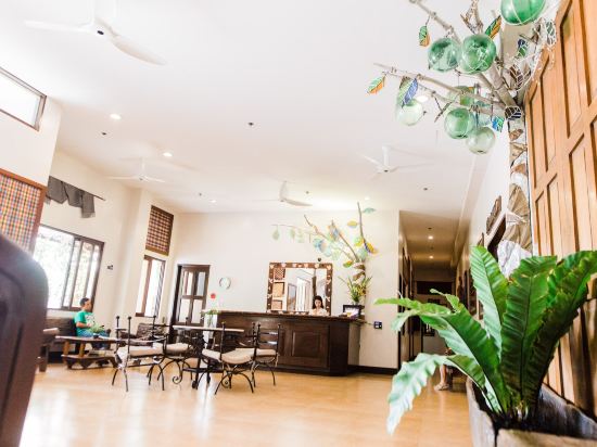 Фото Nature's Village Resort