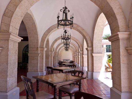 Фото Waterfront Airport Hotel & Casino