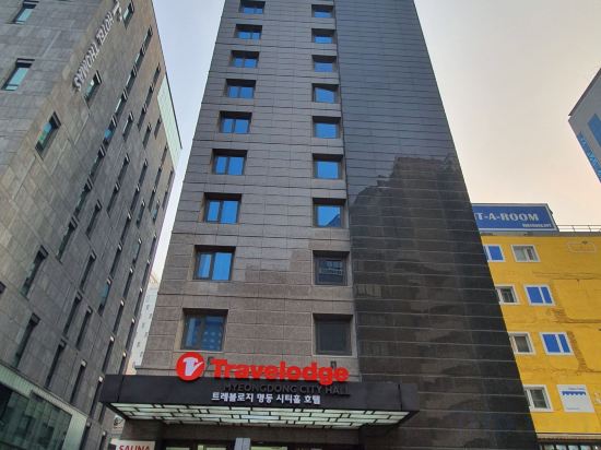 Фото Travelodge Myeongdong City Hall