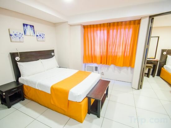 Фото Jade Hotel & Suites