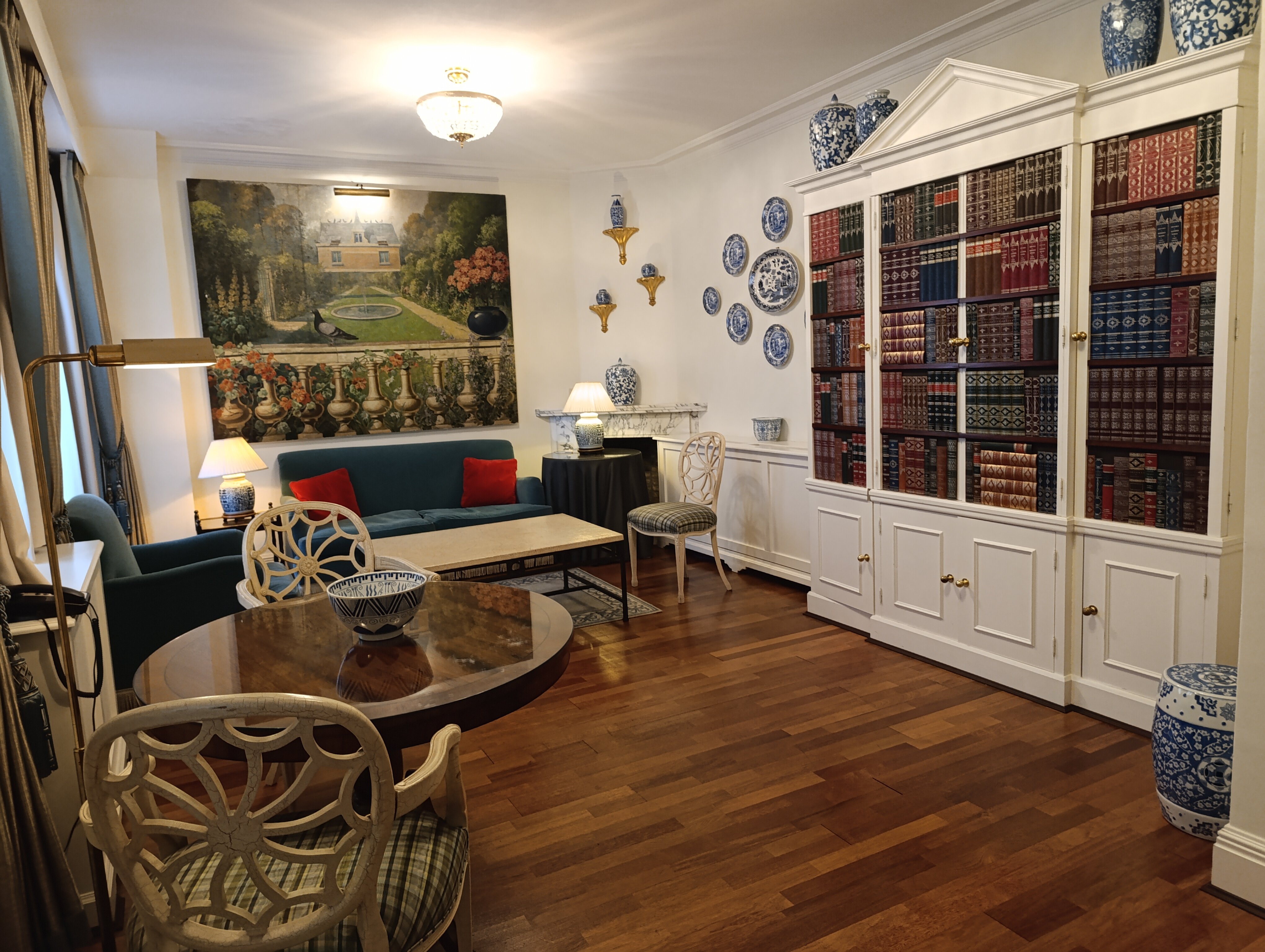 Фото Stanhope Hotel Brussels by Thon Hotels