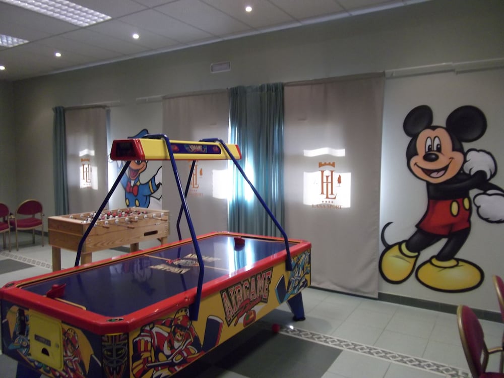 Фото Hotel Lasa Sport