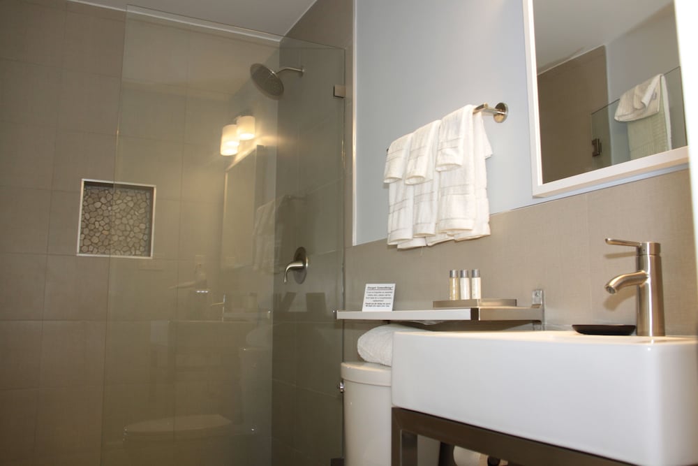 Фото El Royale Hotel