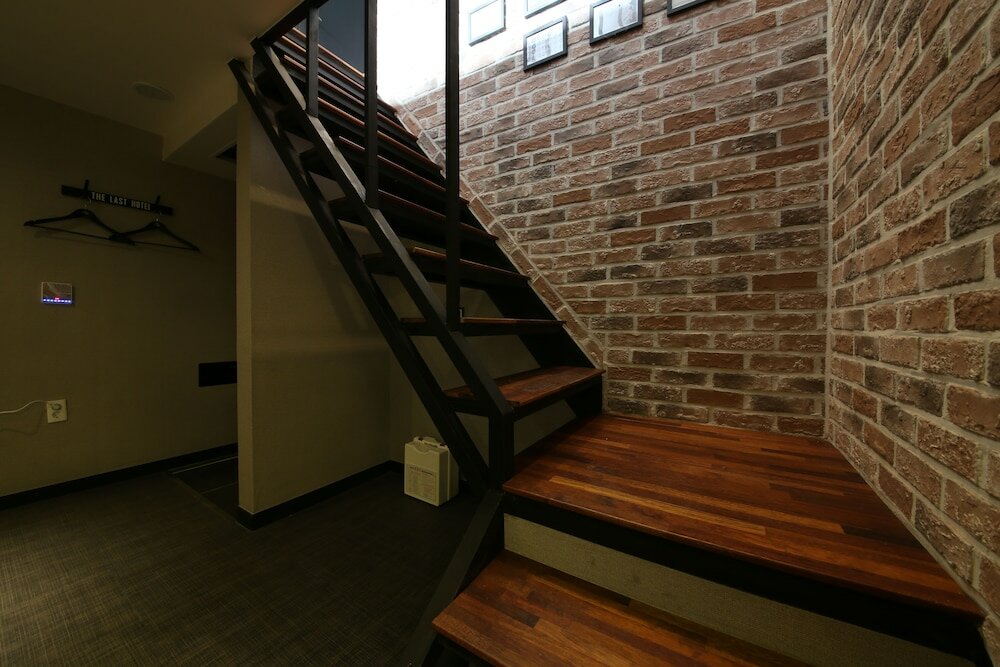 Фото The Last Hotel