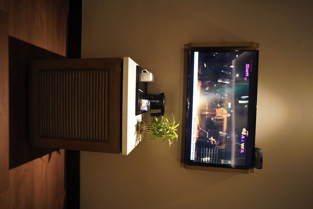 Фото The Corus Hotel