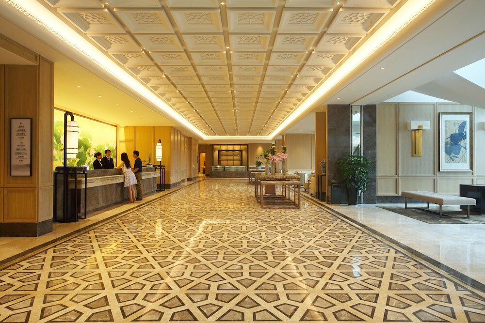 Фото Fuzhou Lakeside Hotel