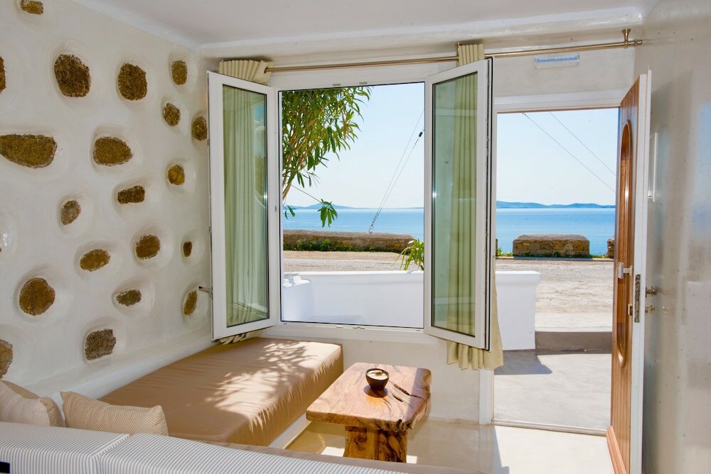 Фото Villa Elina Suites And More