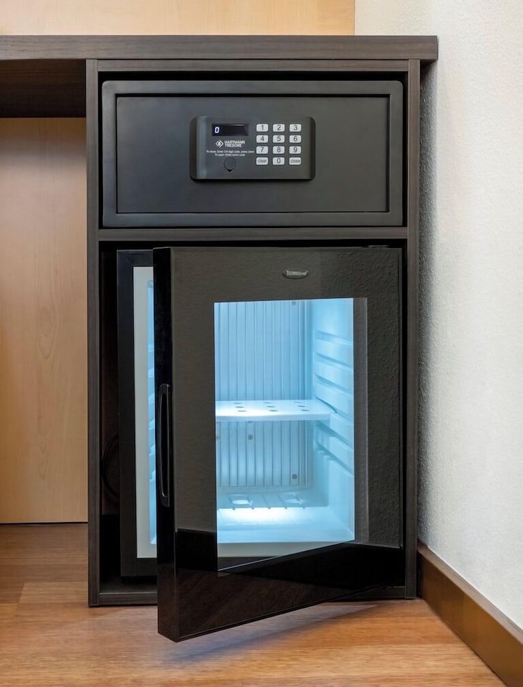 Фото Ibis Locarno