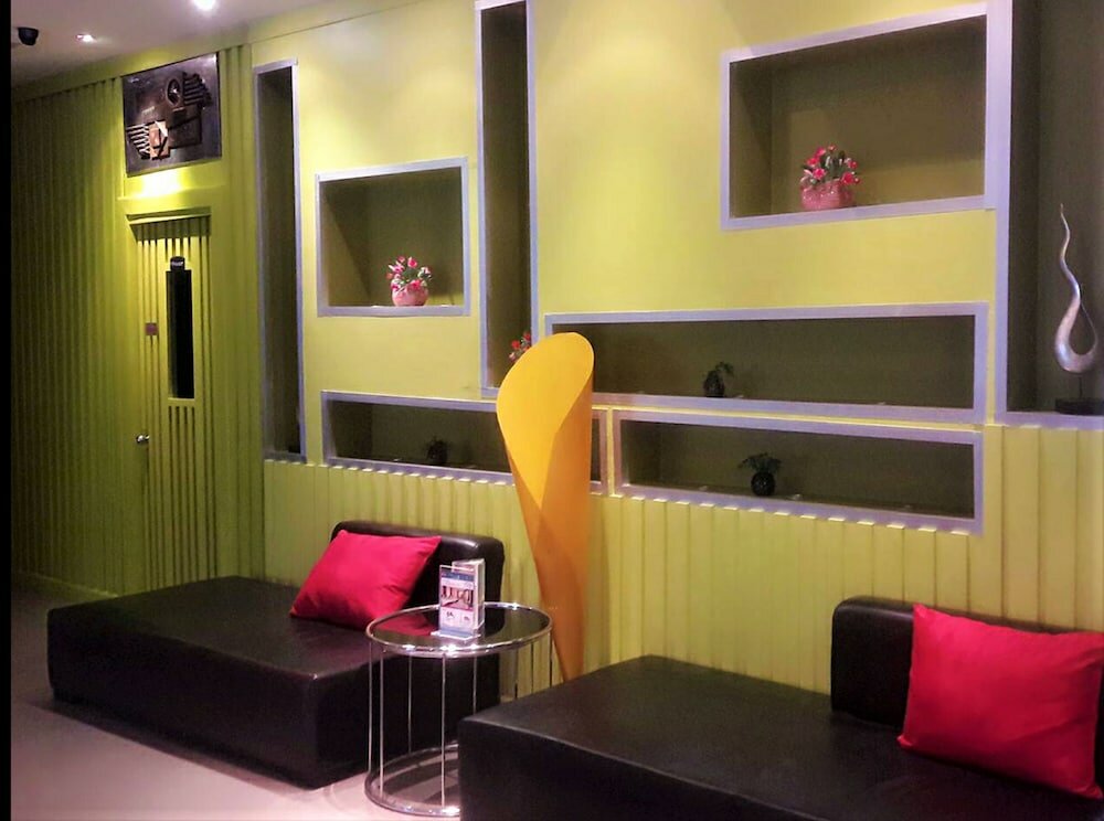 Фото Pattaya Loft Hotel