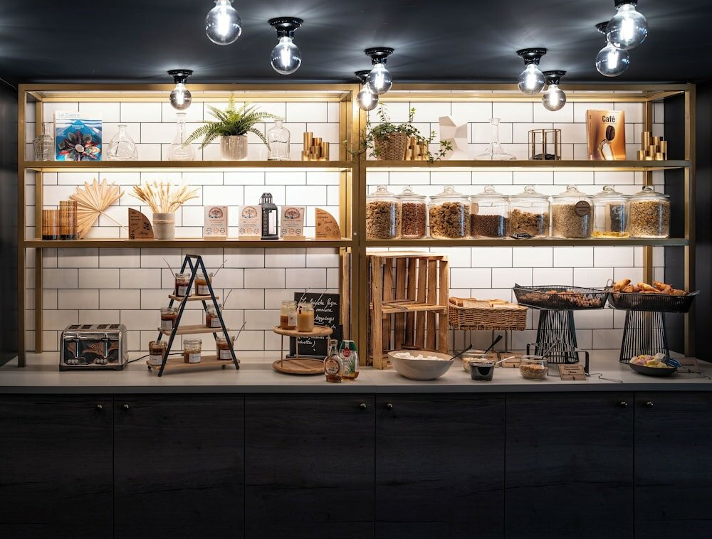 Фото Hotel Mercure Bordeaux Centre Ville