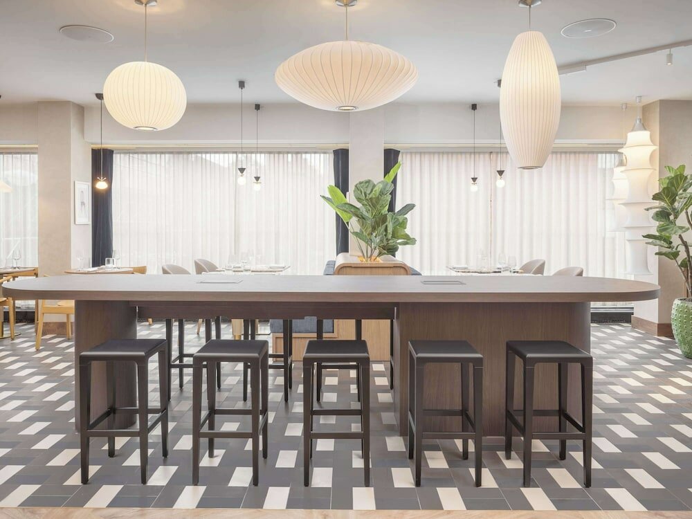 Фото Mercure London Earls Court