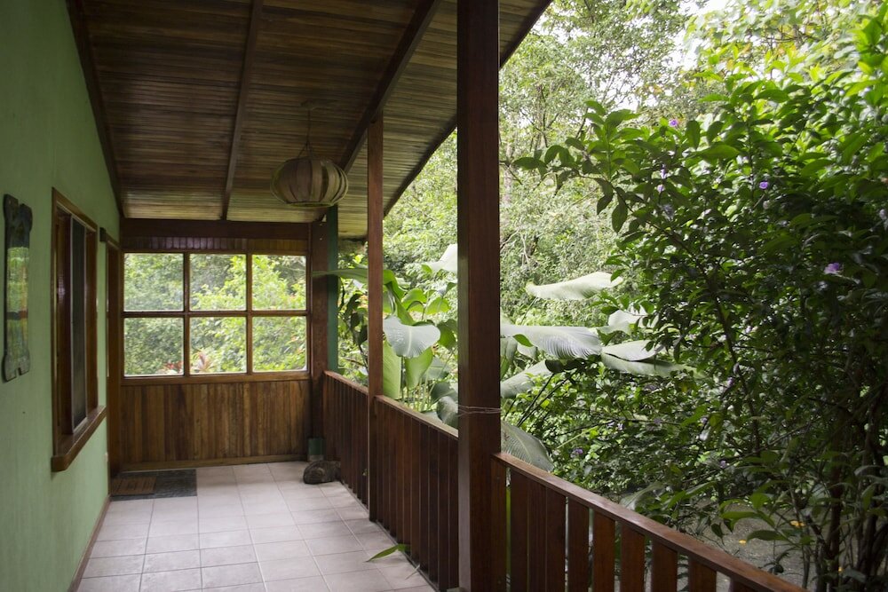 Фото Lands in Love Hotel