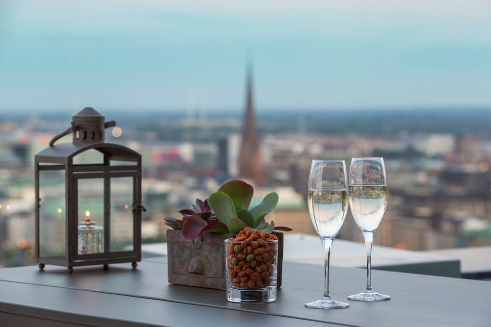 Фото Radisson Blu Hotel, Hamburg