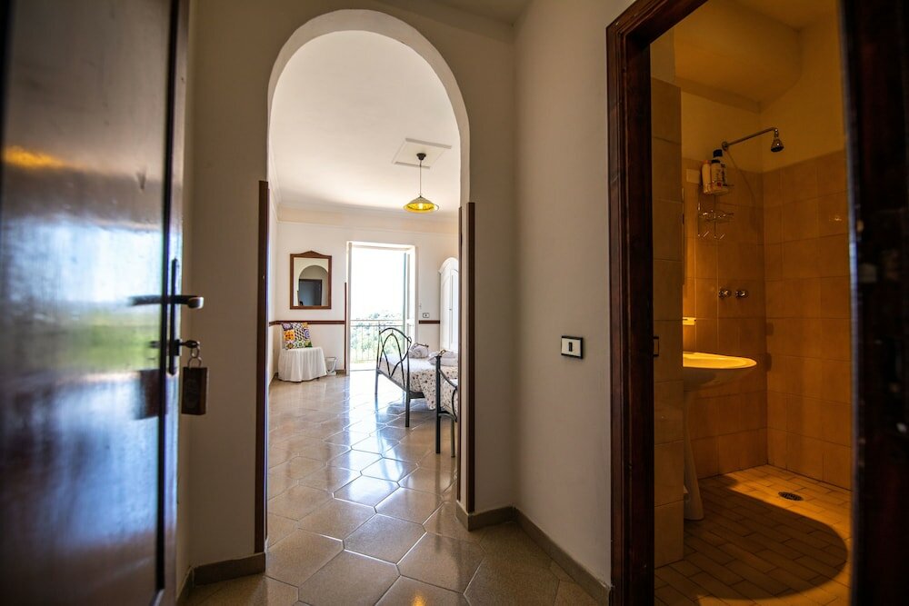 Фото Hotel Ristorante Madonna Della Scala