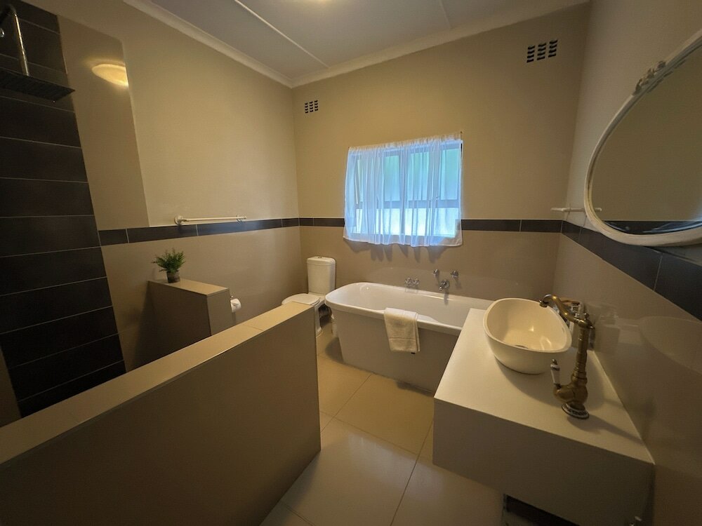 Фото Petite Provence B&b