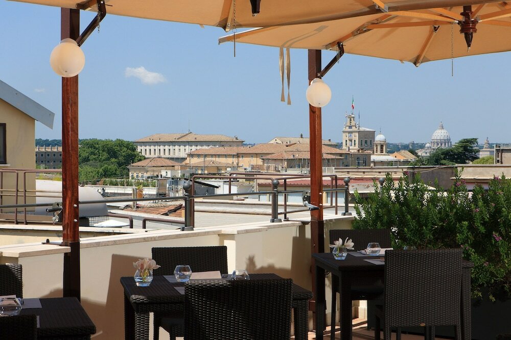 Фото Hotel Artemide