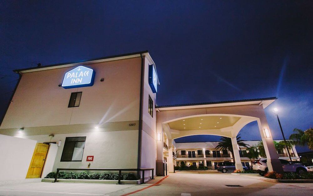 Фото Palace Inn City Center