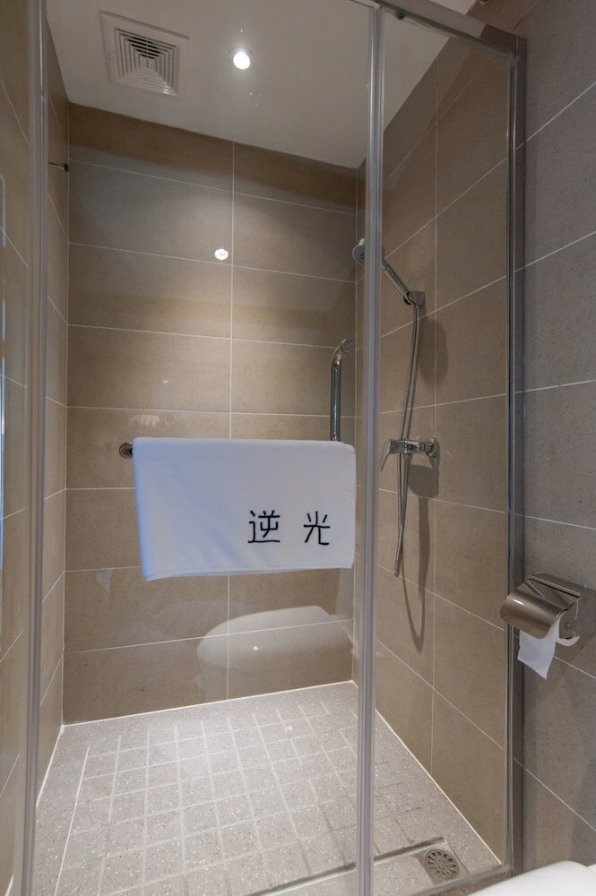 Фото Hangzhou Backlighting Inn